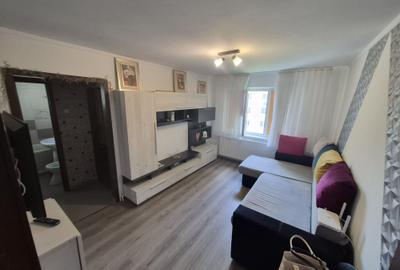 Apartament cu 2 camere semidecomandat în Central - 1