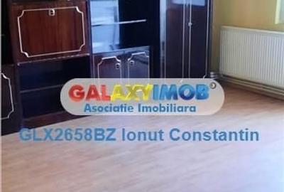 Apartament cu 3 camere decomandat în 1 Decembrie