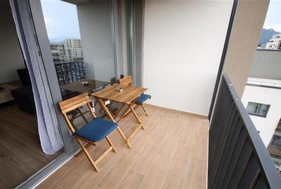 Apartament cu 2 camere decomandat, mobilat în Tractorul - 10