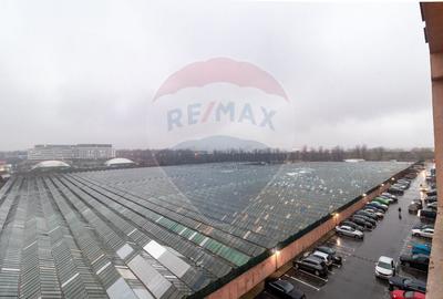 Apartament cu 2 camere semidecomandat, mobilat în Văcăresti