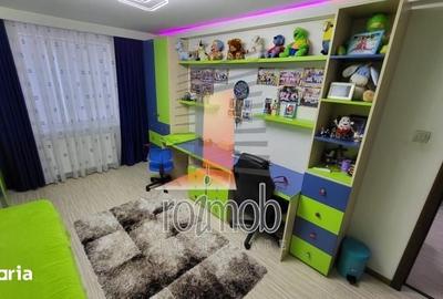 Apartament cu 3 camere în Pantelimon