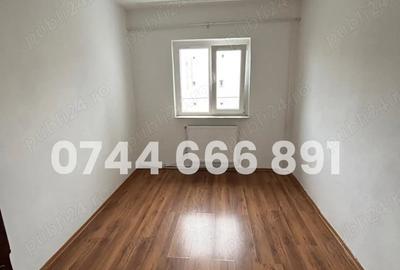 Apartament cu 3 camere decomandat în Energiei - 5