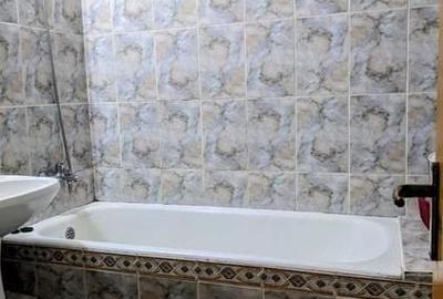 Apartament cu 2 camere decomandat în Rahova
