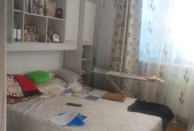 Apartament cu 2 camere semidecomandat în Calea București