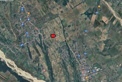 Teren de 4672 mp, în Străoane - 2