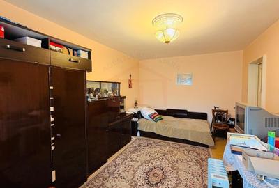 Apartament cu 2 camere decomandat în Mazepa 2 - 1