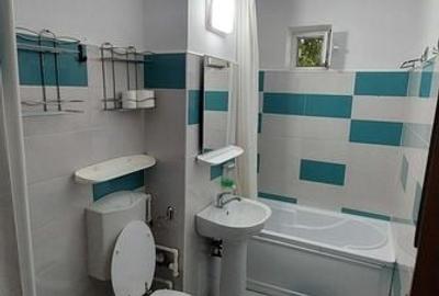 Apartament cu 3 camere decomandat în Micro 5 - 7