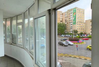 Apartament cu 2 camere decomandat în Căzănești (Râmnicu Vâlcea)