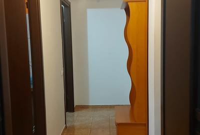 Garsonieră decomandată, mobilată în Central - 4