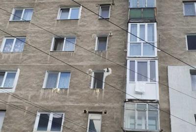 Apartament cu 2 camere decomandat în Central - 3
