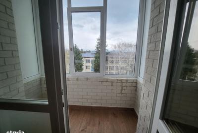 Apartament cu 3 camere decomandat în Nazărioaia - 6