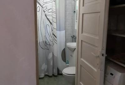 Apartament cu 2 camere semidecomandat în Solidarității