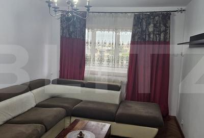 Apartament cu 3 camere decomandat, mobilat în Podu Roș