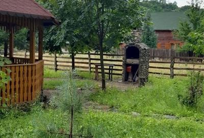 Casă cu 3 camere în Costești - 2