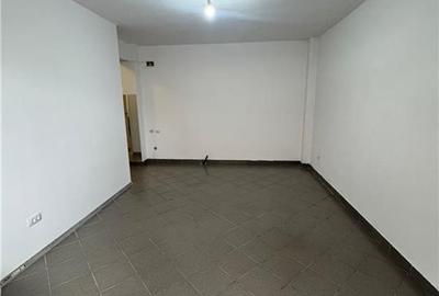 Spațiu comercial, de 40 mp, în Între Lacuri - 2