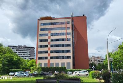 Spațiu comercial, de 72 mp, în Mărăști