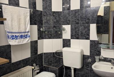 Apartament cu 2 camere decomandat în Micro 17 - 6