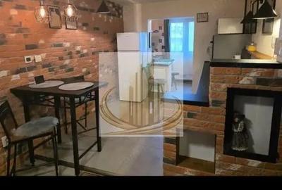 Apartament cu 2 camere decomandat în Girocului