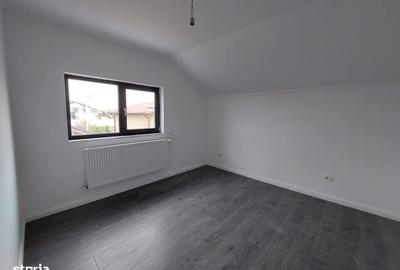 Casă cu 4 camere în Albești - 6