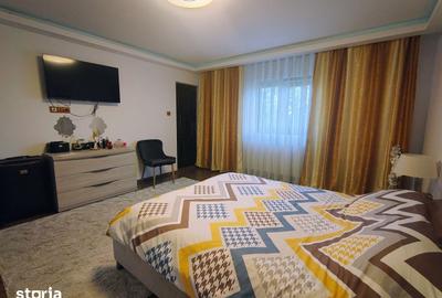 Casă cu 4 camere cu Teren 1299 Mp în Șimnicu de Sus - 14