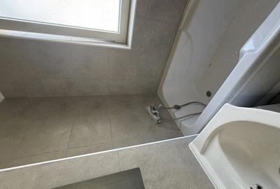 Apartament cu 2 camere decomandat în Sânpetru