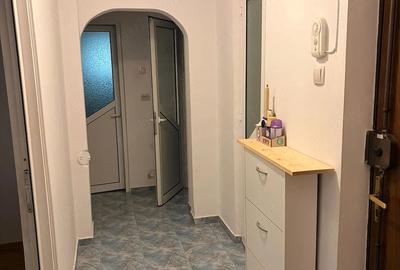 Apartament cu 3 camere decomandat în Giurgiului - 4