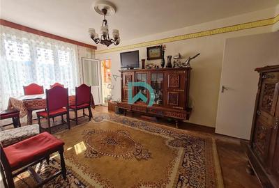 Apartament cu 3 camere circular în Astra