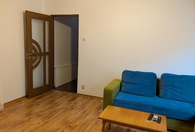 Apartament cu 2 camere semidecomandat, mobilat în Sud - 8