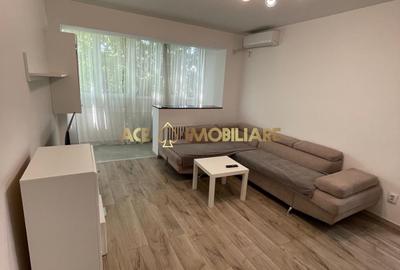 Apartament cu 2 camere semidecomandat, mobilat în Victoriei