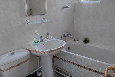 Apartament cu 2 camere semidecomandat în Brazda lui Novac