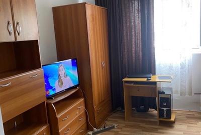 Garsonieră decomandată în Nord