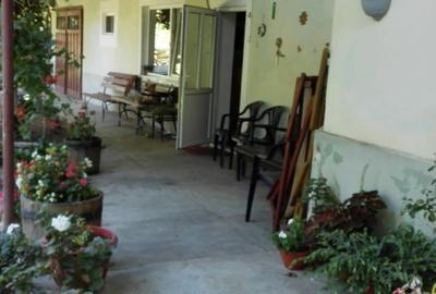 Casă cu 5 camere cu Teren 1000 Mp în Făgăraș