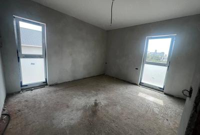 Casă cu 2 camere cu Teren 500 Mp în Vladimirescu