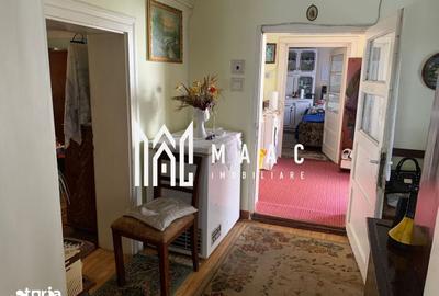 Casă cu 3 camere cu Teren 439 Mp în Central - 2