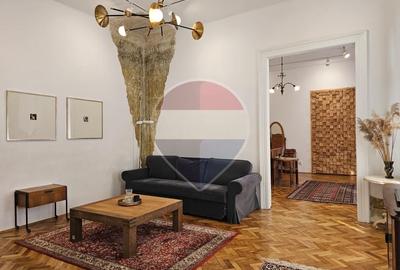 Apartament cu 3 camere semidecomandat, mobilat în Ultracentral