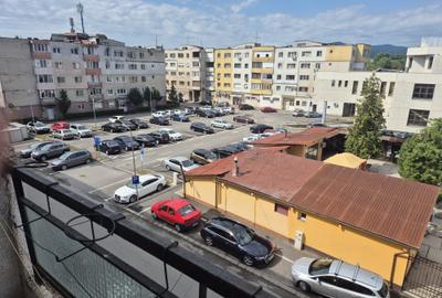 Apartament cu 2 camere decomandat în Ultracentral