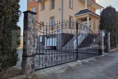 Casă cu 4 camere cu Teren 1200 Mp în Livezeni - 2