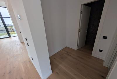 Casă individuală cu 4 camere cu Canalizare în Tunari - 13