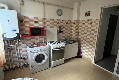 Apartament cu 2 camere semidecomandat în 9 Mai - 3