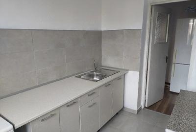 Apartament cu 3 camere decomandat în Militari - 1