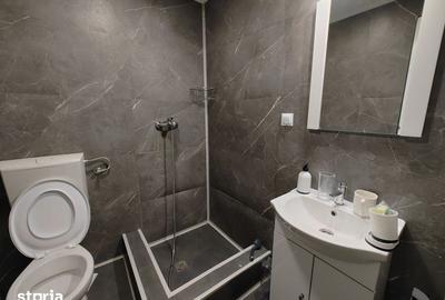 Spațiu comercial, de 91 mp, în Central