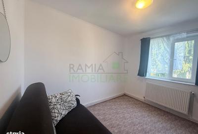 Apartament cu 2 camere semidecomandat în Tractorul - 2