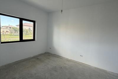 Casă cu 5 camere cu Teren 335 Mp în Central - 6