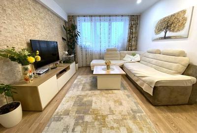 Apartament cu 3 camere decomandat, mobilat în Hipodrom 1