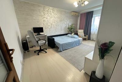 Apartament cu 2 camere decomandat în Ozana