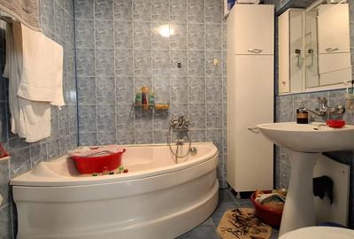 Casă individuală cu 3 camere cu Canalizare în Central - 8