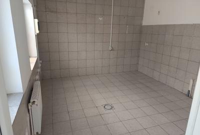Spațiu comercial, de 110 mp, în Jilava - 2