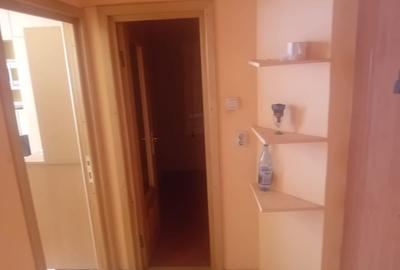 Garsonieră decomandată în Mărăței