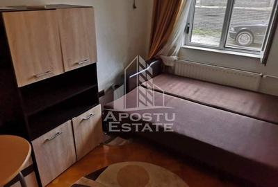 Garsonieră decomandată în Complex Studențesc - 1