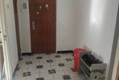 Apartament decomandat în Drumul Taberei